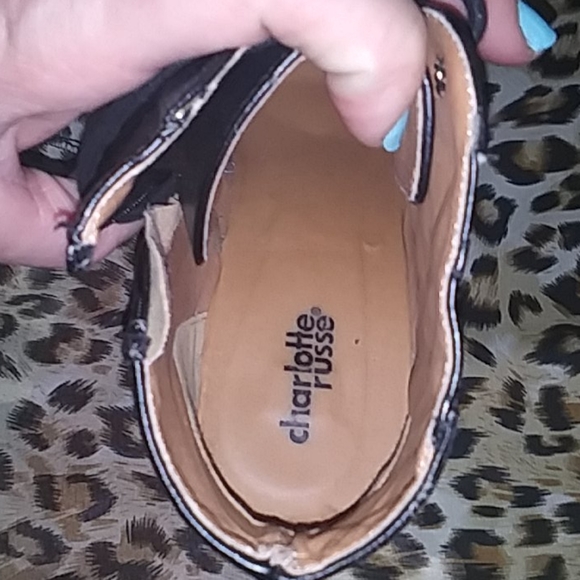 Boots - Picture 2 of 3